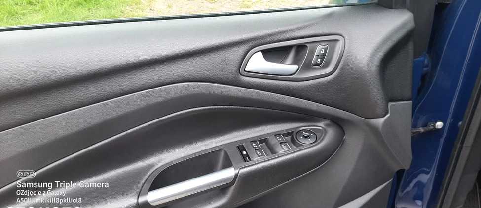 Ford Kuga cena 63900 przebieg: 146000, rok produkcji 2018 z Olsztyn małe 232